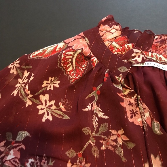 Violet & Claire merlot floral sheer tunic - Picture 2 of 5